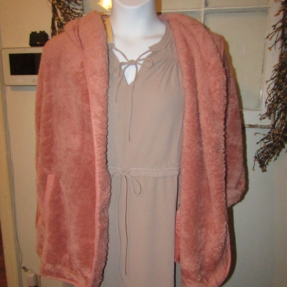 Blush pink teddy fleece cardigan Small only - Picture 4 of 6